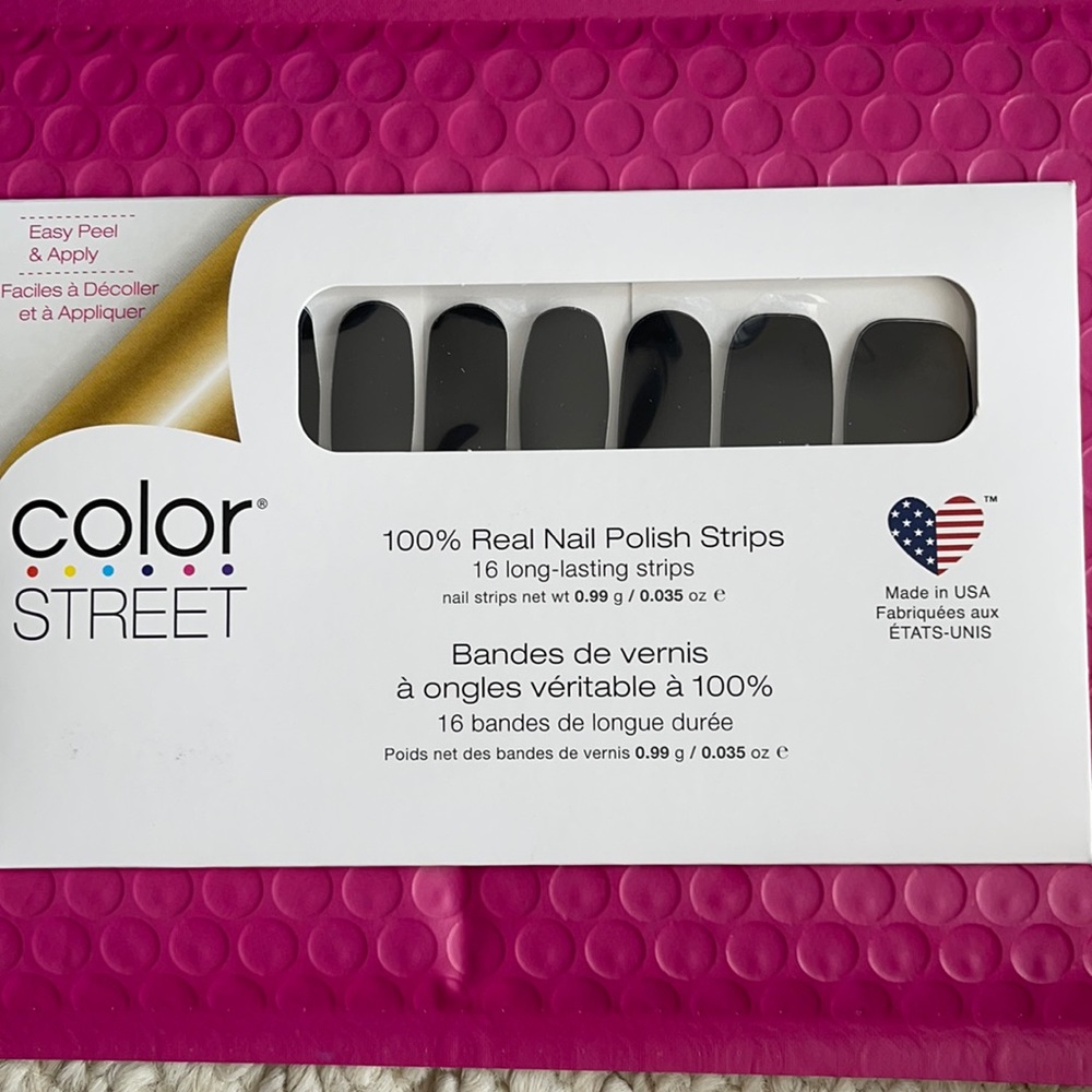 Midnight in Manhattan color street nails 2/$20